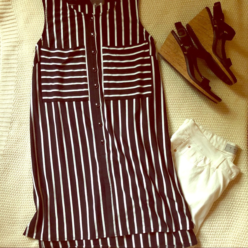 NWT black and white striped tunic top small